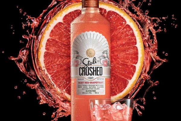 Grapefruit-Bottle-Splash-creative